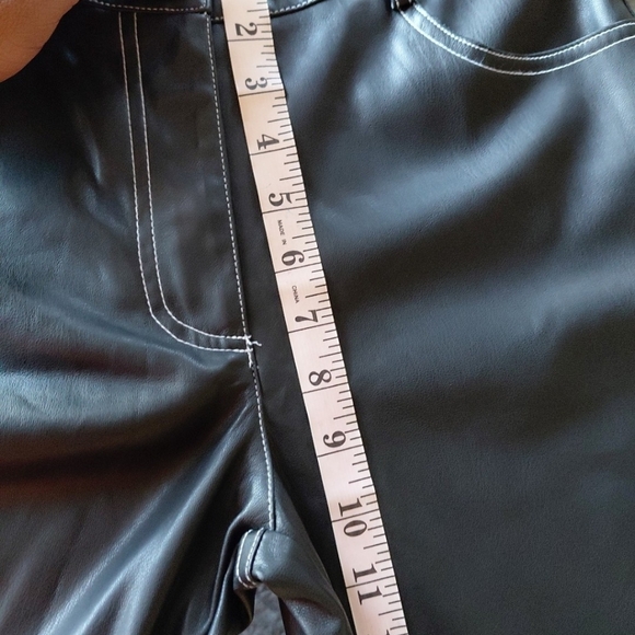 Black Faux Leather Bootcut Pants Size 3 - Picture 8 of 8